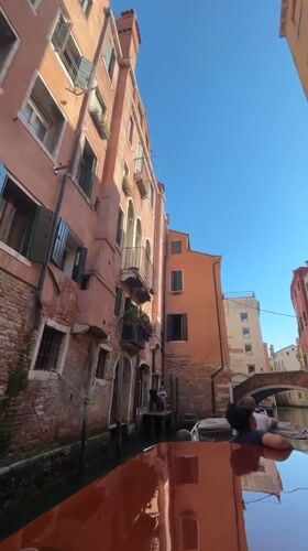 Morning boat journeys documented across Venice canal system