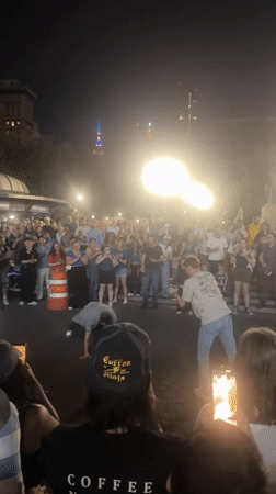 Breakdancing performance draws crowd in New York streets
