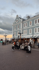 Choir performs outdoor concert in Cape Town