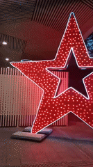 Illuminated star decoration observed in Moscow