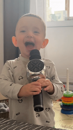 Boy with microphone, snowy scenes documented in Odintsovo