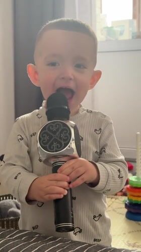 Boy with microphone, snowy scenes documented in Odintsovo
