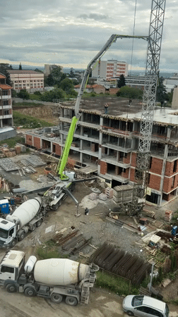 Early morning construction work continues in Stara Zagora