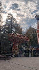 Afternoon at Sochi's Riviera Park: roses, rides, and selfies