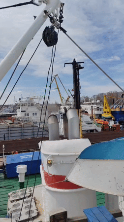 Morning barge operations captured at Rybinsk port