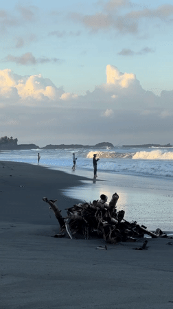 Coastal scenes documented at Kediri beach during sunset hours