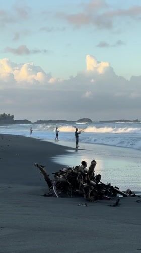 Coastal scenes documented at Kediri beach during sunset hours