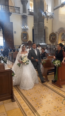 Wedding ceremony held at Puebla church with reception festivities