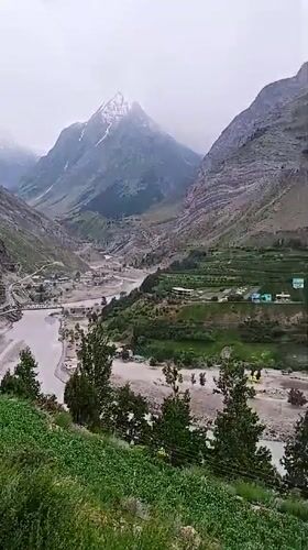 Tandi valley: rivers, wildflowers, and mountain mist