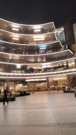 Night out at the Burj Khalifa and Dubai Fountain plaza