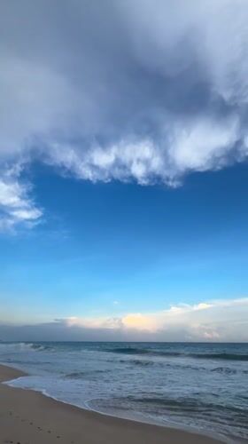 Peaceful beach morning documented in Habaraduwa, Sri Lanka
