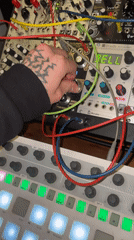 Late-night synthesizer session documented in La Lucila, Argentina