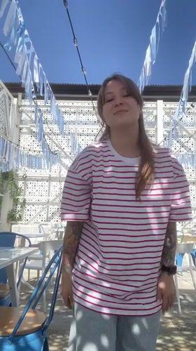 Morning scenes captured around Saratov cafés and attractions