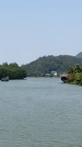 Dawn resort scenes documented at Tay Natural Heritage Area