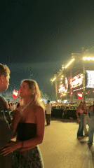 Major outdoor concert draws thousands to Ramat Gan stadium