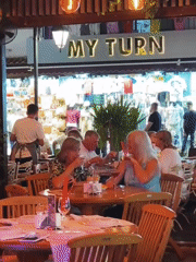 Live music and dinner at a Kuşadası outdoor restaurant