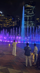 Colorful fountain show draws crowds at Kuala Lumpur's KLCC Park
