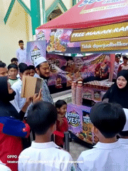 Instant ramen promotion draws crowds in Lhokseumawe, Indonesia