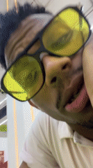Man in yellow sunglasses spotted at Porlamar supermarket