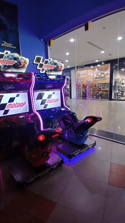 Shopping mall tour captured in Ciudad Guayana Venezuela