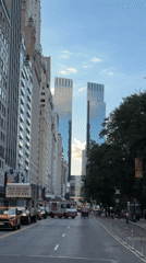 iPhone 18 Pro launch draws crowds to Fifth Avenue Apple Store