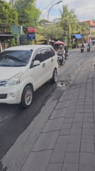 Morning street scenes documented in North Kuta, Indonesia