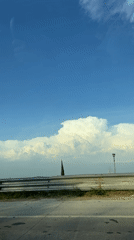 Large cloud formation observed from vehicles in Mexico
