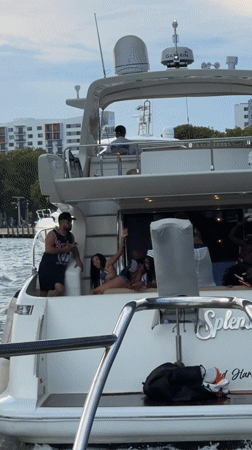 Evening yacht outing on Miami waters