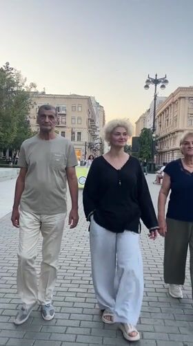 An afternoon in Sabail: streets, selfies, and café tables