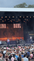 Outdoor concert featuring Arina Dahl draws diverse crowd in Oslo