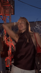 Outdoor DJ party draws crowds in Krasnoyarsk evening event