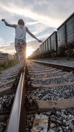 A laid-back evening around Chaikovsky — pets, parks, and sunsets