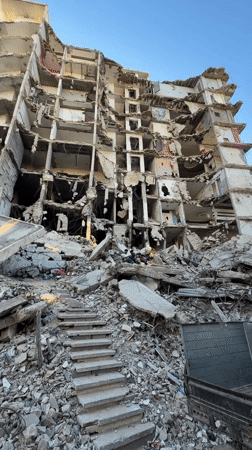 Life amid the rubble in Gaza City's destroyed neighborhoods