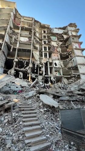 Life amid the rubble in Gaza City's destroyed neighborhoods