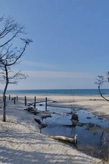 Peaceful beach scene documented in Kulikovo, Russia