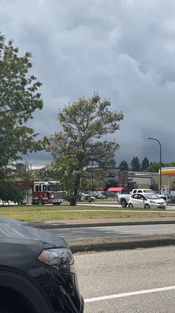 Fire truck with active emergency signals spotted in New Westminster
