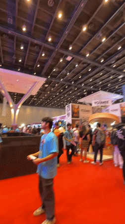Comic-Con panel discussion draws costumed attendees in Mumbai