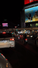 Bangkok intersection sees normal traffic flow during midday
