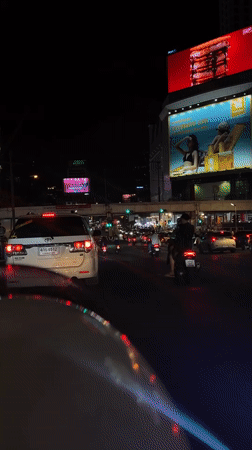 Bangkok intersection sees normal traffic flow during midday