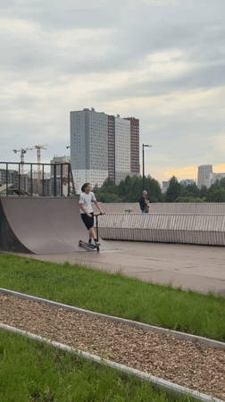 Open-air screening and summer hangout at Yekaterinburg's Iset riverfront