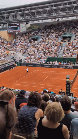 Tennis match draws packed crowd in Boulogne-Billancourt