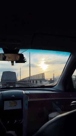 Traveler documents afternoon journey through Klin, Russia