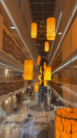 Live band performs outdoors in Serik hotel district