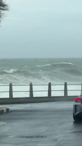 Storm brings large waves, wet conditions to Cape Town