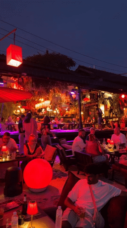 Evening dining scene at outdoor restaurant in Baan Sri Thanu