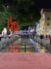Evening street life documented in Guangzhou's Yuexiu District