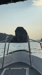 Boat journey documented through Ha Long Bay waters