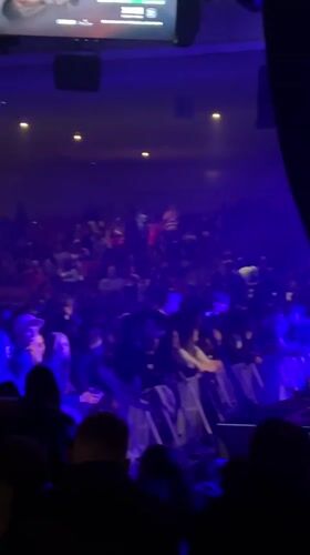 Large crowds gather for concert event in Dublin