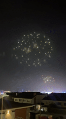 Fireworks display lights up Vila Nova de Gaia neighborhood