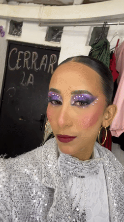 Backstage selfies in full performance makeup, Porlamar